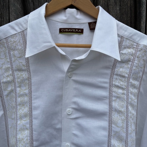 Cubavera White Linen & Rayon shirt w/stripe panel Great condition Size XL - Picture 3 of 10